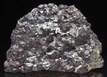 FeCr2O4-Chromite-1690