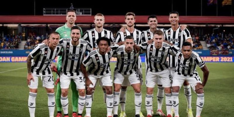 hinh-anh-juventus-huyen-thoai-va-dinh-cao-vi-dai-cua-ba-dam-gia-521-0