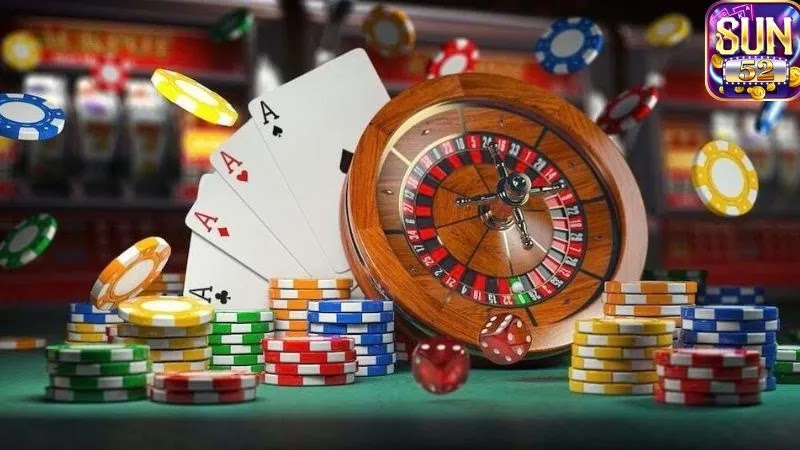 hinh-anh-bo-tui-bi-kip-poker-luat-choi-tu-tan-binh-thanh-cao-thu-2556-4