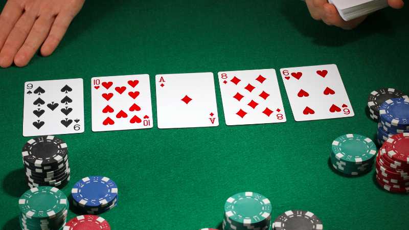 hinh-anh-xin-gaming-live--ket-hop-slot-va-live-trong-mot-khong-gian-duy-nhat-4160-1