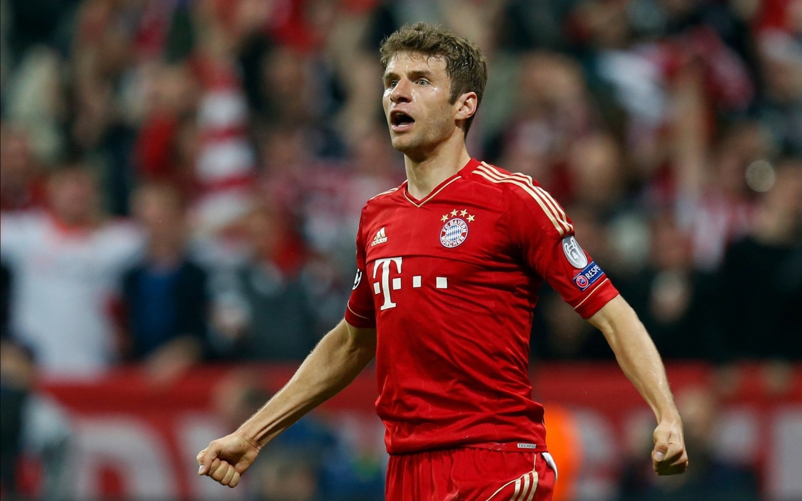 hinh-anh-tien-dao-thomas-mller-huyen-thoai-cua-bayern-munich-va-doi-tuyen-duc-4549-0