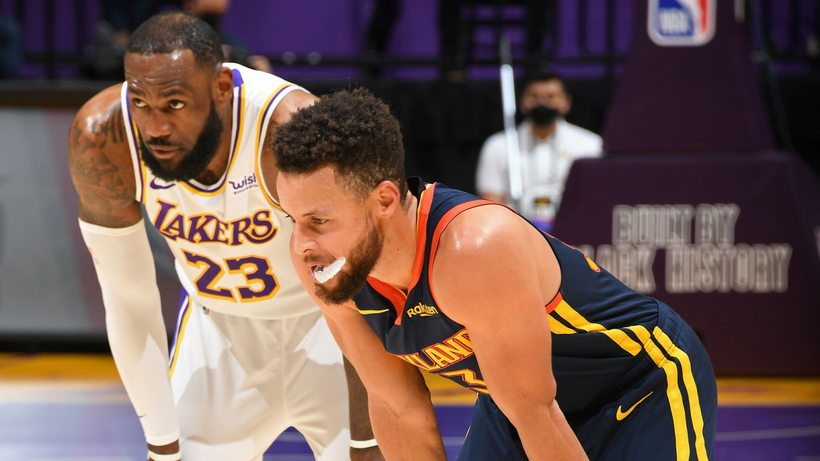 hinh-anh-huong-dn-choi-keo-bong-ro-nba-hieu-qua-cho-nguoi-moi-4858-1